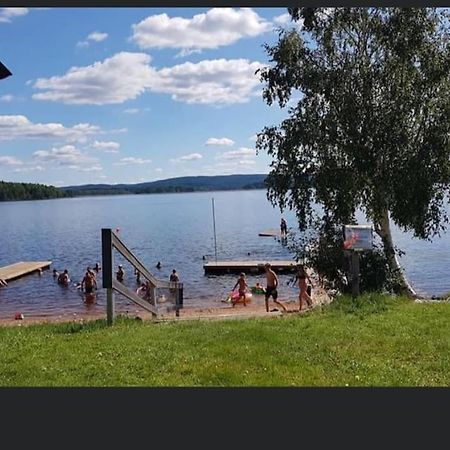 Egen Stuga Och Vedeldad Bastu Linghed Экстерьер фото